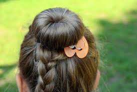 Wir zeigen frisuren, die jeder kleinen frau stehen! á'• á' Frisuren Fur Kleine Frauen Haarpflege Portal