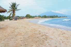 Aplagi ketika sore hari, sunset disini begitu memikat mata. Pantai Laguna Kalianda Objek Wisata Seru Terbaru Di Lampung Selatan