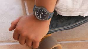 Desde hace mucho tiempo no tiro ni una caja de cartón ni de cereal, ni de galletas, de zapatos, de colgate… con el cartón se pueden hacer infinidad de trabajos manuales. Como Hacer Un Reloj Con Los Ninos Para Aprender A Leer La Hora