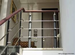 Railing tangga, railing minimalis, harga railing tangga, railing tangga besi, railing stainless steel, railing balkon, gambar railing tangga railing tangga, besindo utama (081384579599), pusat pembuatan pagar canopy rumah railing tangga teralis jendela pintu model minimalis. Railing Tangga Stainless Terbaru