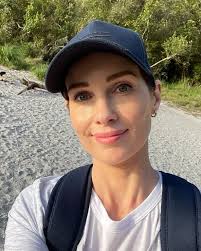 Today one of our very worthy winner's of the Kathy Waugh leadership  scholarship 2024 Cathy Priscott ❤️ After 18 years' experience working in  general and specialist practice, alongside raising three beautiful children,