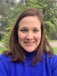 Lindsey Ammons's Instagram, Twitter & Facebook