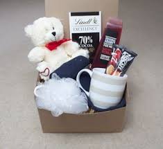 There's plenty of advice available when it comes to the problem of valentines gift for her, but not quite so much when you're faced with the dilemma of finding the best valentine's gifts for men. Maintenance Pack It In Gift Hampers Surprise Gifts For Him Hampers For Him
