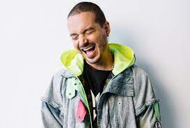 J balvin's breakthrough came in 2014 with his single 6 am featuring farruko. The Soundtrack Of 2018 J Balvin And Drake Take No 1 In Annual Streams Deezer Press
