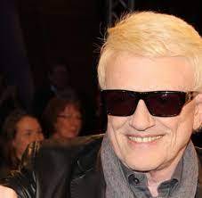 Eckstein, eckstein, alles muss versteckt sein eckstein, eckstein, alles muss versteckt sein. Schwerer Fauxpas Zdf Bezeichnet Heino Als Albino Welt