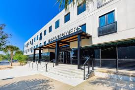 At stadium suites, you'll enjoy all the advantages of communal living without an ra down the hall. Student Apartments For Rent In Columbia Sc Apartments Com