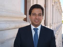 23,442 likes · 961 talking about this. Cds In An Uproar Lobo D Avila Resigns From Management Nuno Melo Admits To Be Candidate In 2022 Zap Trending Prime Time Zone