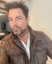 Brennan Elliott Official