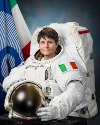 This is the destiny module when freshly launched, before all kinds of stuff accumulated inside. Samantha Cristoforetti Wikipedia