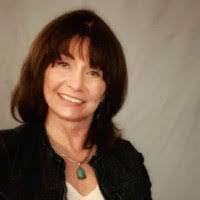 Cindy Capella's Instagram, Twitter & Facebook