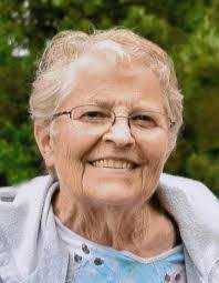 Sharon Lauer's Instagram, Twitter & Facebook