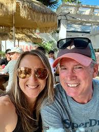 Leanne Dawson's Instagram, Twitter & Facebook