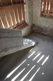 Gasser Derungs Umbau Stall Zu Wohnhaus Im Stall Scharans 3 Farmhouse Remodel Architecture Architect