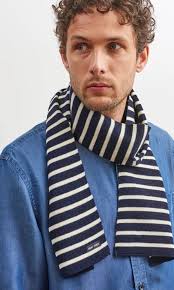 Gestreifter Schal aus festem Baumwolljersey