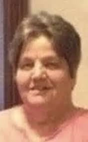 Roxann Brown's Instagram, Twitter & Facebook