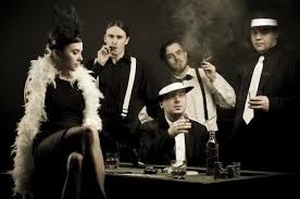 конкурсы на вечеринку в стиле чикаго 30 х годов Vecherinka V Stile Mafiya Priglasitelnye Kostyumy Konkursy Scenarij Menyu Foto Mafiya Vecherinka Gangsterskaya Vecherinka Vecherinka