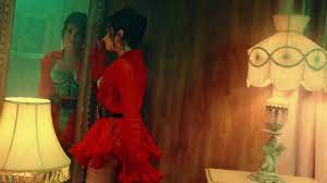 This is echame la culpa luis fonsi & demi lovato by karaokemedia on vimeo, the home for high quality videos and the people who love them. Red Ruffle Shirt Worn By Demi Lovato As Seen In Her Music Video Echame La Culpa Feat Luis Fonsi Spotern
