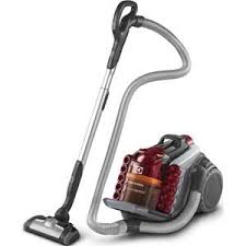 Electrolux Ucallfloor Aspirateur Sans Sac Multi Cyclonique Ultracaptic Ucorigin La Proprete En Un Tour De Ma Aspirateur Electrolux Aspirateur Conforama