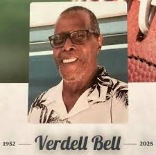 A.C. Davis High School Memorial Page