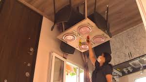 Ordu büyükşehir belediyesi tarafından yapılan ters ev yerli ve yabancı turistlerin uğrak noktası oldu. Mersinli Derya Sakalli 2020 Yili Ters Gitti Diyerek Ters Ev Insa Ettirdi Magazin Haberleri Ntv