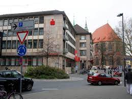 Solche mobilen geschäftskonten samt zusatzfunktionen für buchhaltung und co. Das Geschaft Mit Dem Geld Diese Banken Gibt Es In Nurnberg Wirtschaft Nordbayern