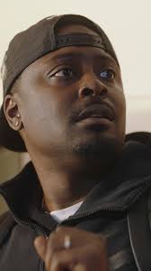 Join paranormal investigators Dalen Spratt and Dave Schrader as they  explore the haunted Palmer House Hotel in MN. Outer Edge brings a unique  behind-the-scenes look as the duo open up about the ...