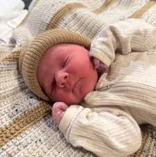 This Right Here 👇🏼 You know who needs a big shoutout right now? Volunteer  firefighters and EMTs who are putting $4.20+ per gallon of gas into their  cars just so they can