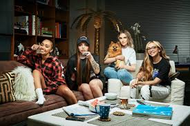 Subscribe invalid email we will use your email address only for sending you newsletters. Celebrity Gogglebox Or Watching Rich People Sit On Their Backsides It S Time To End The Celebrity Special