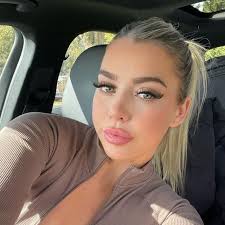 BROOKE ASHE 🪐 (@brookeaashe) • Threads, Say more