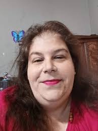 Lisa Carrano's Instagram, Twitter & Facebook