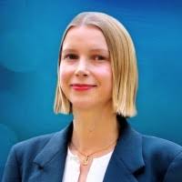 7 "Sierra Baum" profiles