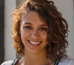 Melanie Mendelson's Instagram, Twitter & Facebook