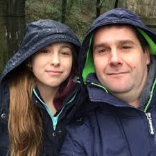 Kevin Leonard على X: "Was I the only one out running tonight? Awesome waves  down at the seafront. #StormRachel #running #bray"