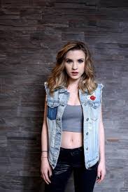 Cristina ciobanasu si vlad gherman. Carmen Tanase Cristina Ciobanasu Criss Vlad Gherman Si Rapha Tudor Joaca In Primul Iserial Din Romania Cand Mama Nu I Acasa De La Happy Channel