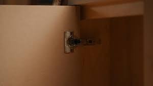 It is made of quality cast. Complete Guide To Cabinet Hinge Types