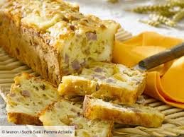 Cake Au Chevre Et Lardons Decouvrez Les Recettes De Cuisine De Femme Actuelle Le Mag