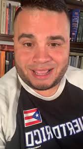 PAREJA DE JENSEN PARECE QUE TEME QUE LA ACUSEN