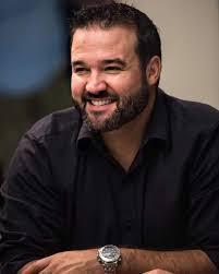 Jason Stefani's Instagram, Twitter & Facebook