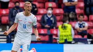 Sledujte přenosy z euro 2021 na tv tipsport live streamu zdarma, nebo si vybertu jednu z placených služeb přenosů v hd kvalitě. Program A Vysledky Euro 2021 Kompletni Rozpis Zapasu Cnn Prima News