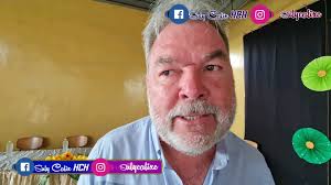 NO hay dinero para reparar escuelas, así que esto ha hecho Don Roberto  Contreras! ¿Qué opinan?