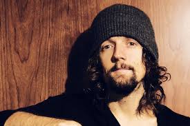 Jason Mraz, Virginia students join forces for performance