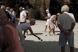 Olahraga petanque yang berasal dari prancis ini mirip permainan kelereng. Sea Games 2017 Petanque Bidik Medali Perak Sport Bisnis Com