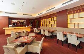 Access to the car park will be via two points, the first of which is via the plaza de los sagrados corazones, whilst the second is via concha espina. Plaza Indonesia Premiere Cinema 21