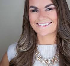 Susan Hobson's Instagram, Twitter & Facebook