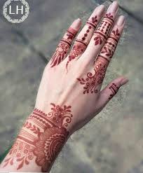 Hennatattoo Tattoo How To Choose A Tattoo Funky T Shirts Tattoos Scorpio Female Simple Mermaid Tatto Mehndi Designs For Fingers Finger Henna Designs Henna