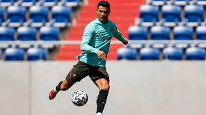 Ronaldo was speaking at a press. Q5bdctwox7kdqm