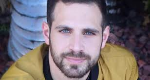 Mixing & Mastering Engineers, Producers & Songwriters who worked with Olavo  Bilac