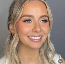 Natural/light makeup artist in Olivet MI area?