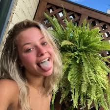 Veronica sutherland (@sutherland02_)