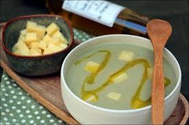 Veloute D Artichaut Huile De Truffe Et Lardons De Beaufort De Guy Savoy Happy Papilles Recette En 2020 Artichaut Huile De Truffe Truffe